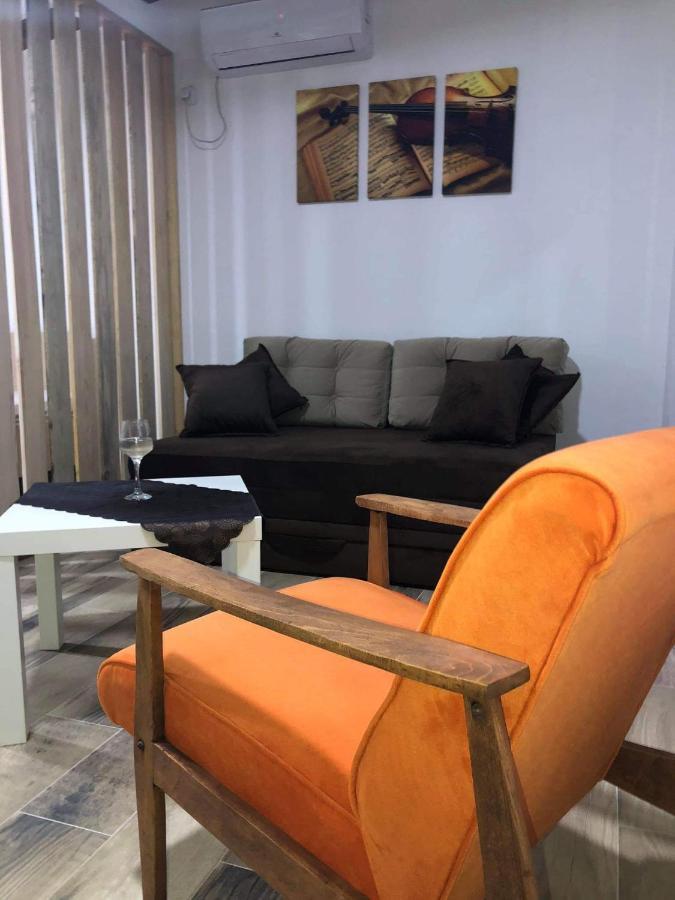 Karali Apartments Lagadin Exterior photo